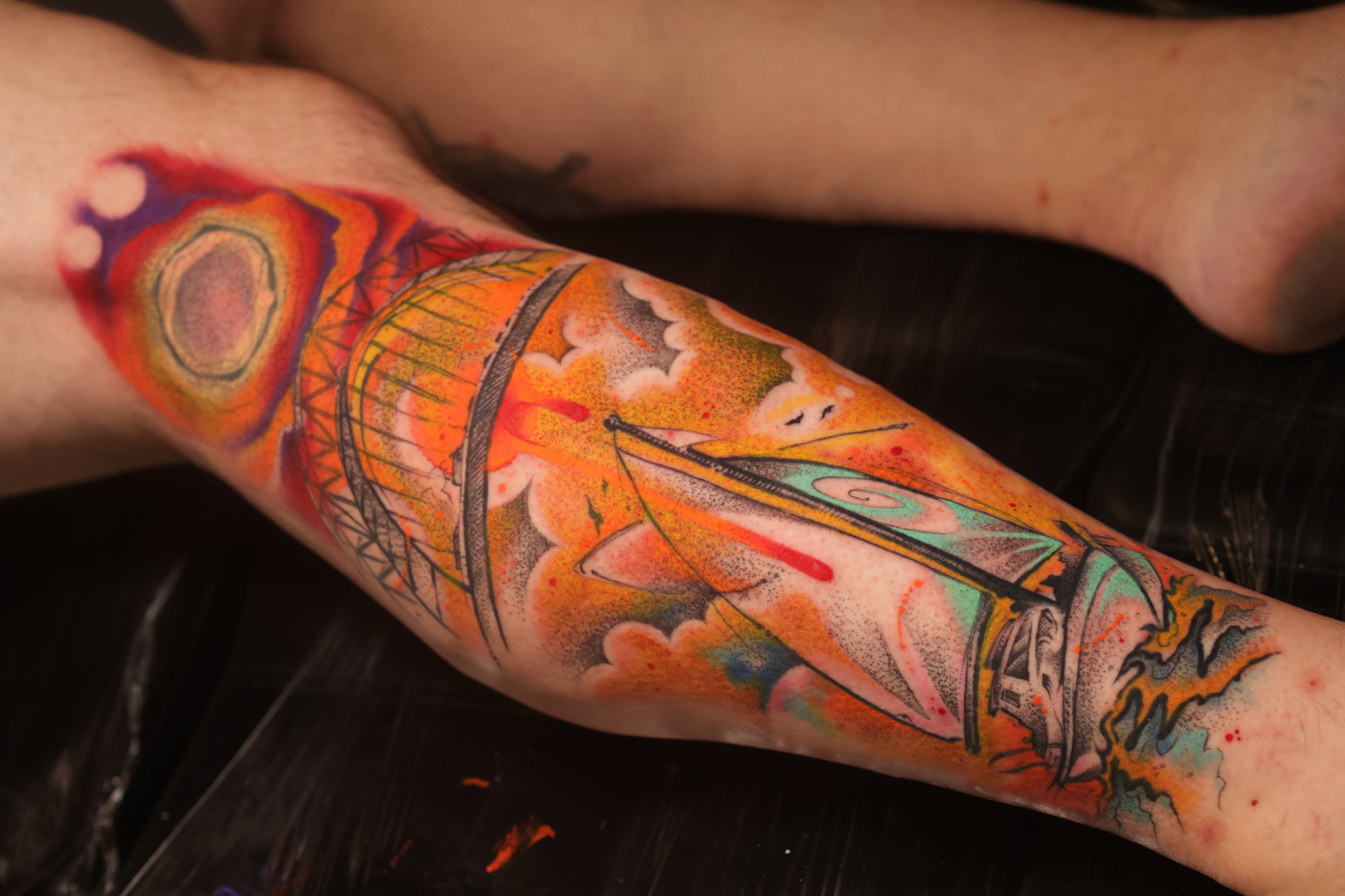 Color freehand sword and Panama-inspired tattoo by Riverón